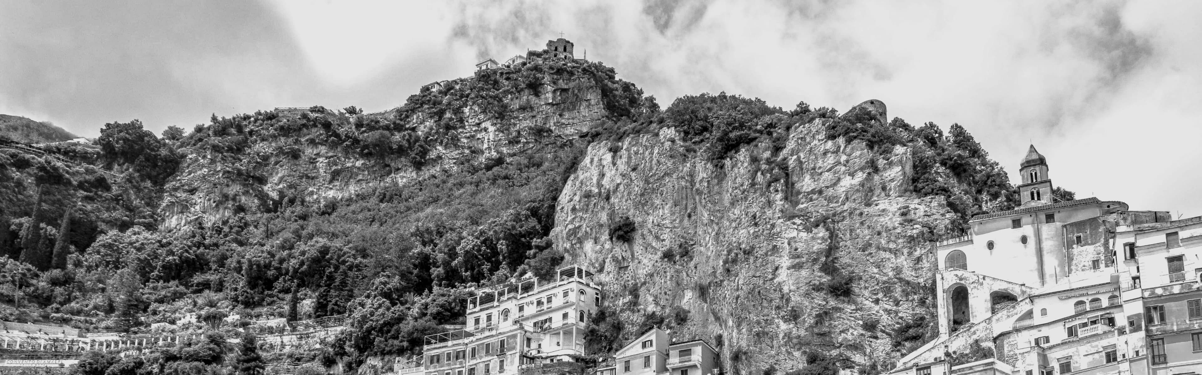 wypożyczalnia samochodów wybrzeże Amalfi