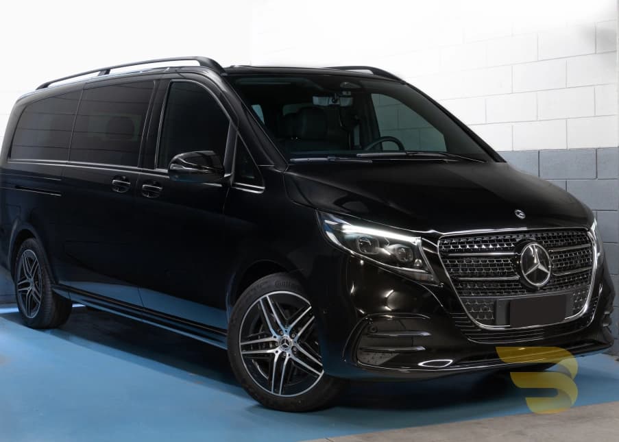 Mercedes Benz V300d 4Matic Extra Long