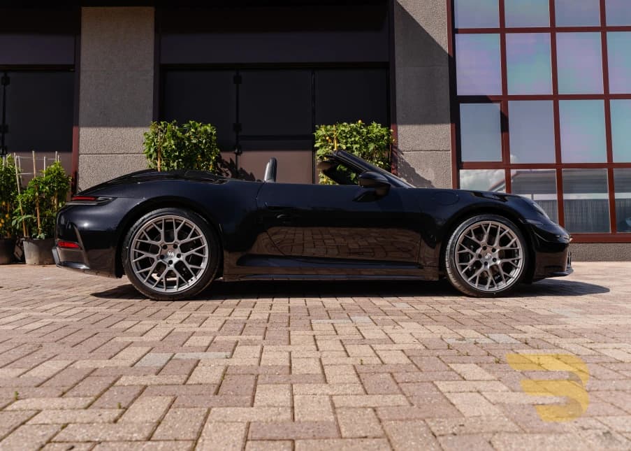 Porsche