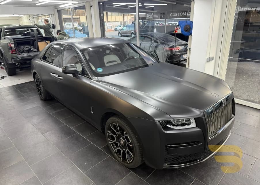 Rolls-Royce Ghost Black Badge