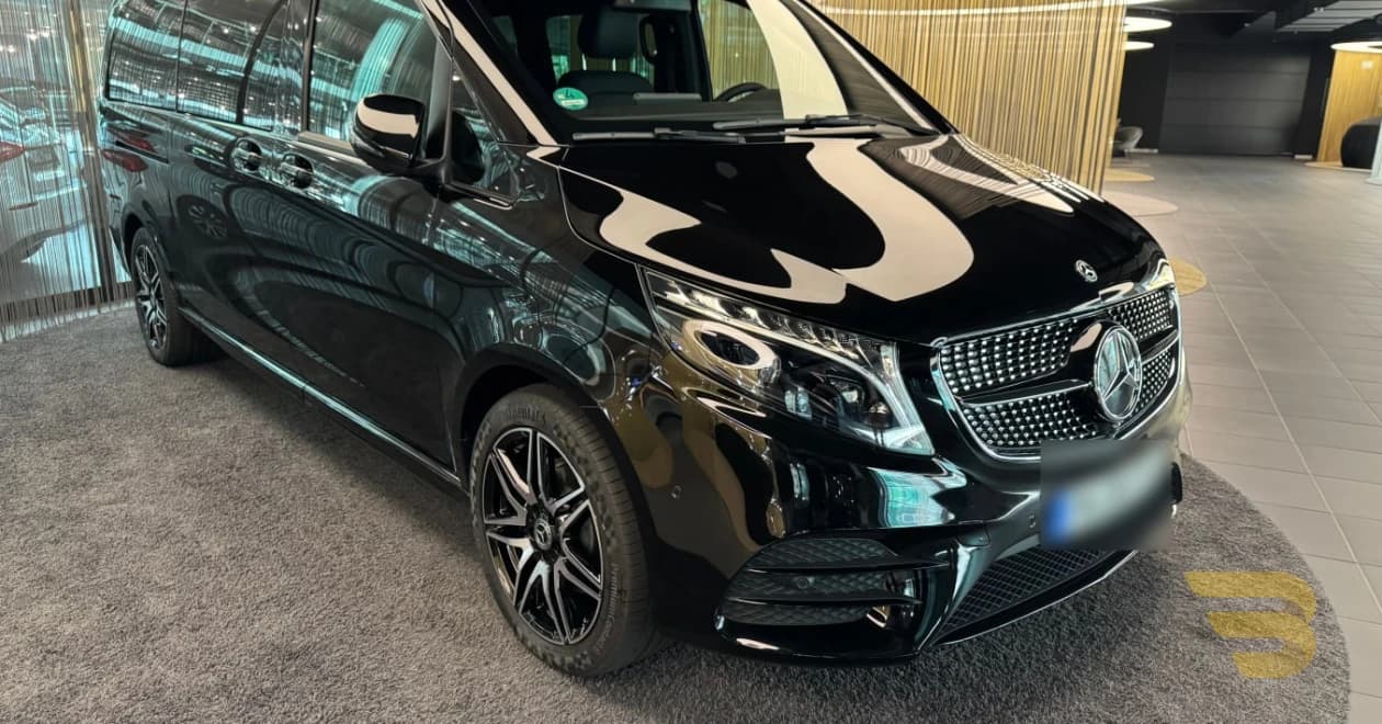 Mercedes Benz V-klasse V300 4-Matic AMG Extralong