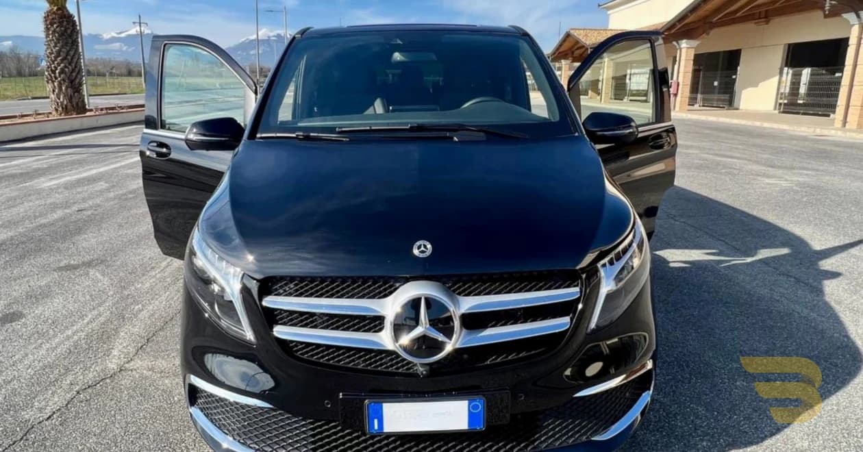 Mercedes Benz V250 XL '23