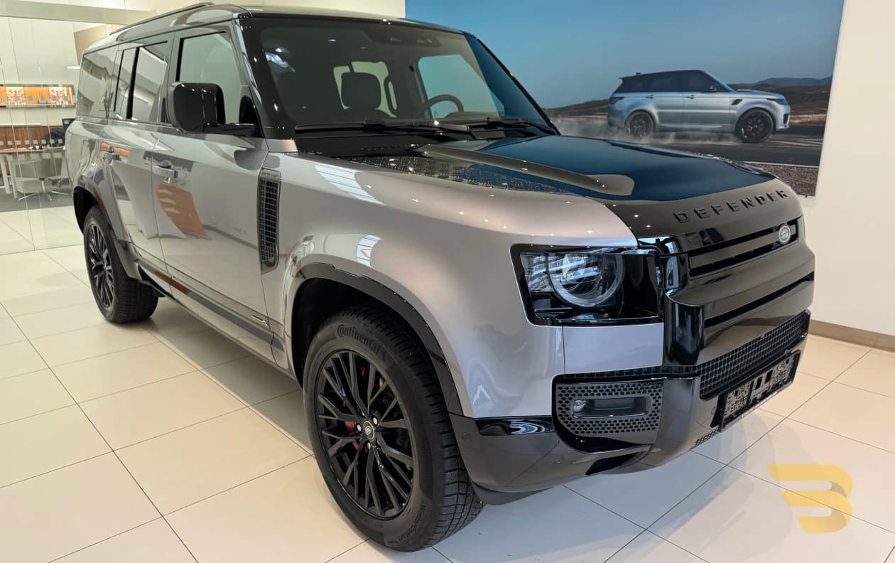 Land Rover Defender Long X 130 8-Seats