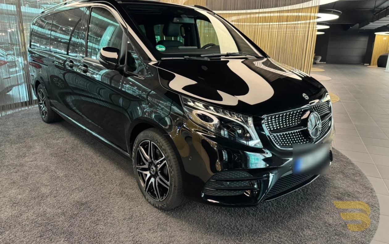 Mercedes Benz V-klasse V300 4-Matic AMG Extralong