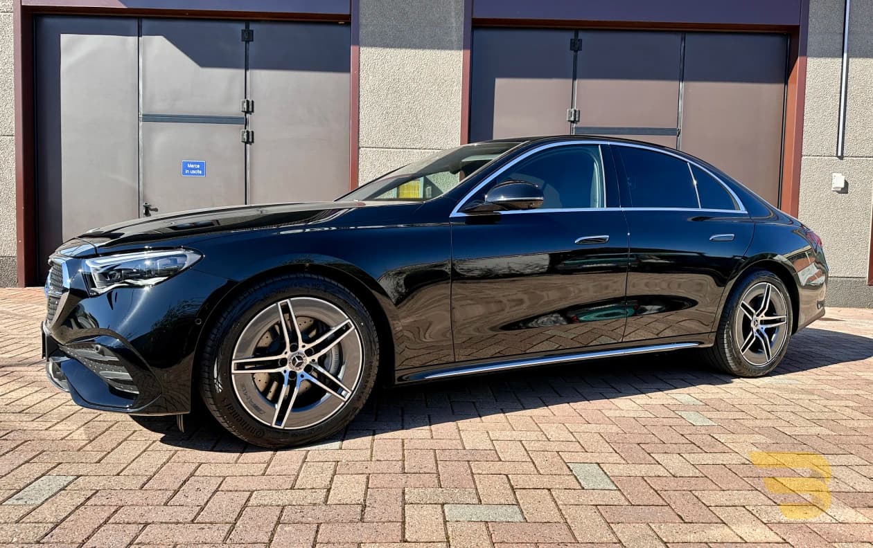 Mercedes Benz E 220d 4MATIC AMG Line