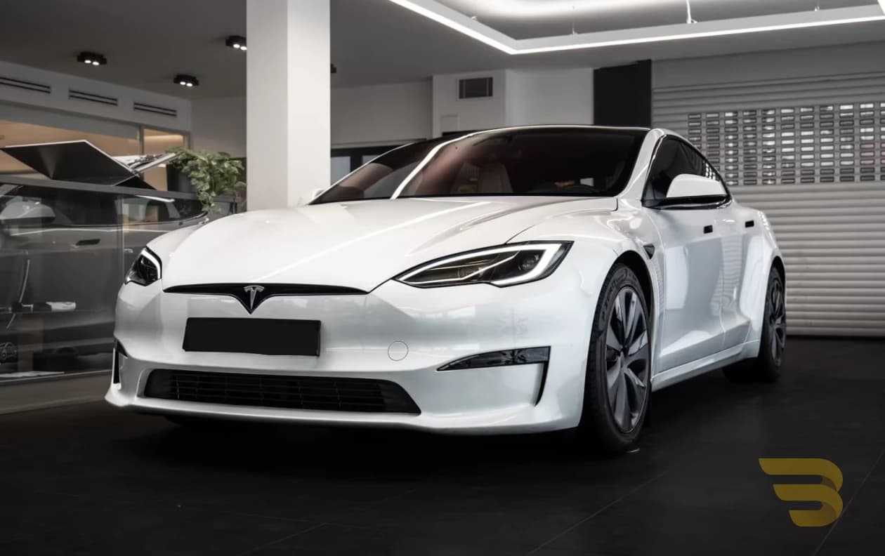 Tesla Model S Plaid (1020 hp)